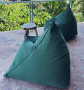 Puff triangular